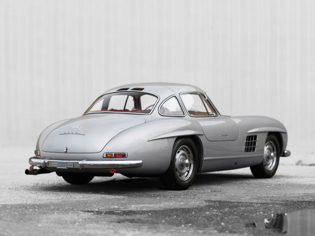 Mercedes-Benz 300SL. Легенда в картинках.