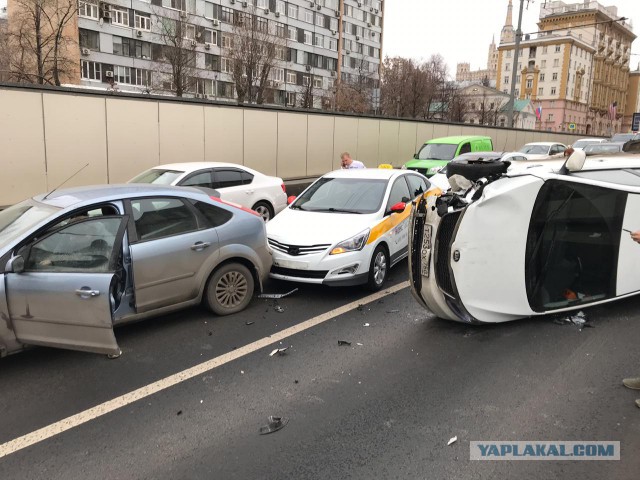 Доехал до работы, блин