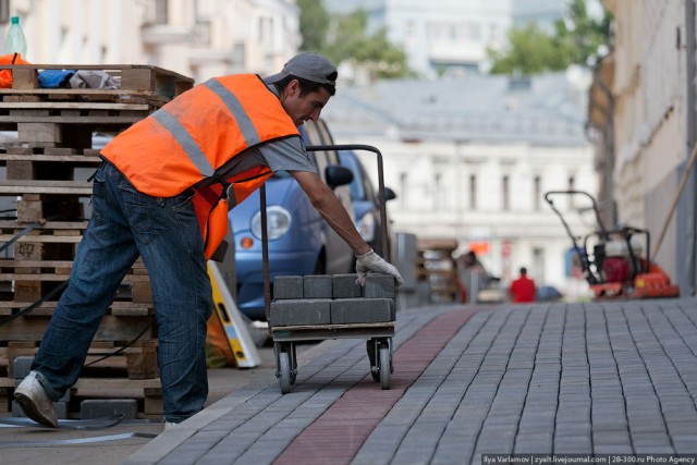 Нашествие плитки на Москву