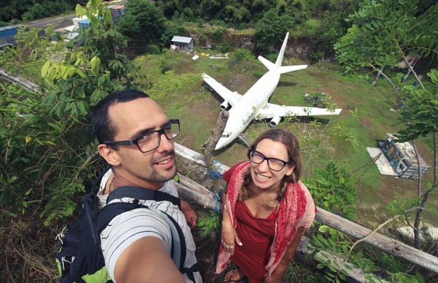 Таинственный заброшенный Boeing 737 на Бали