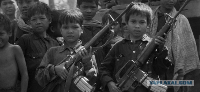 "Скучное" детство. Детские забавы в Камбодже