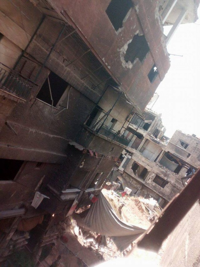 Кадры уличных боев в Ярмуке (Сирия)