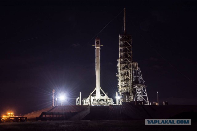 Space X провела успешный запуск ракеты-носителя Falcon 9