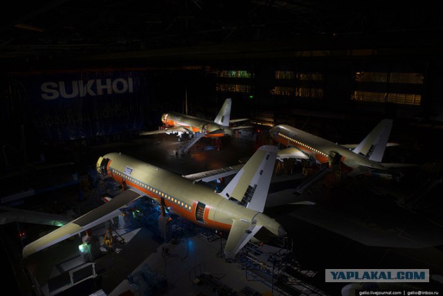 Производство самолетов Sukhoi Superjet 100
