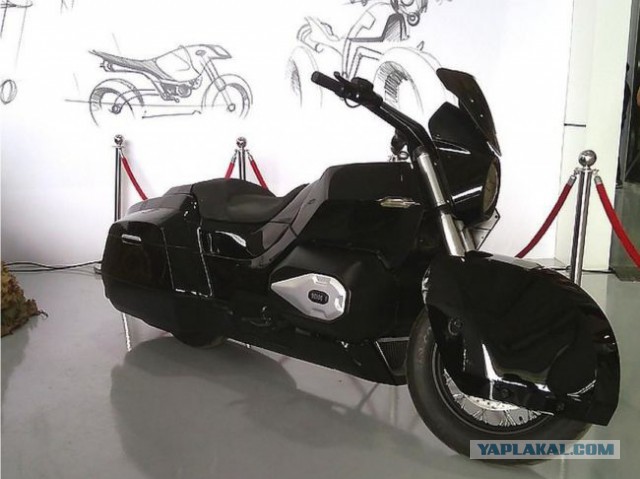 Новый мотоцикл "ИЖ" за 4 000 000 рублей