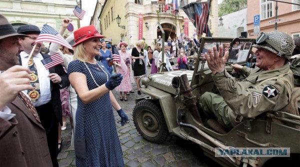 Янки! Грандиозная фальсификация в Чехии: Прагу, мол, в мае 1945-го освобождали… янки!