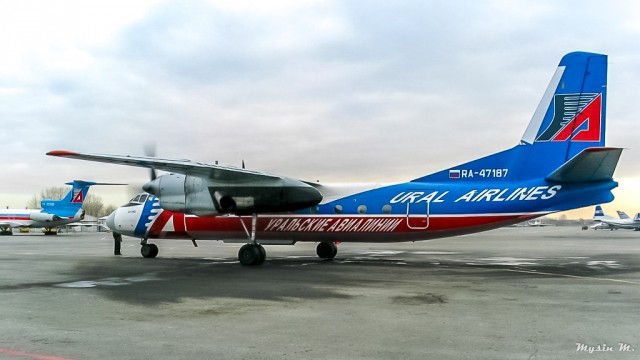 "Ламповый" самолет. Ан-24Б. RA-47187