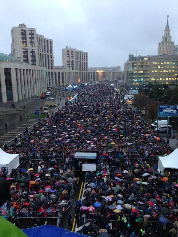 Митинг на проспекте Сахарова.