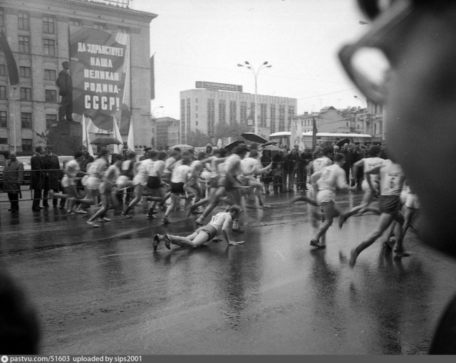 Прогулка по Москве 1983 года