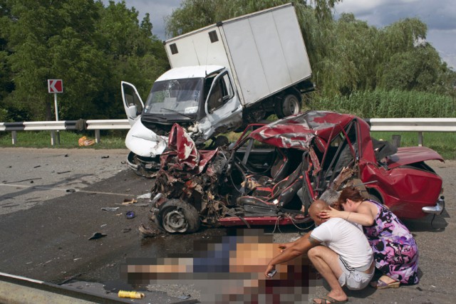 Последствия аварии в Краснодаре 17.11.2013