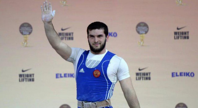 В Москве задержали чемпиона Европы по тяжелой атлетике Адама Малигова – за кражу из АШАНа.