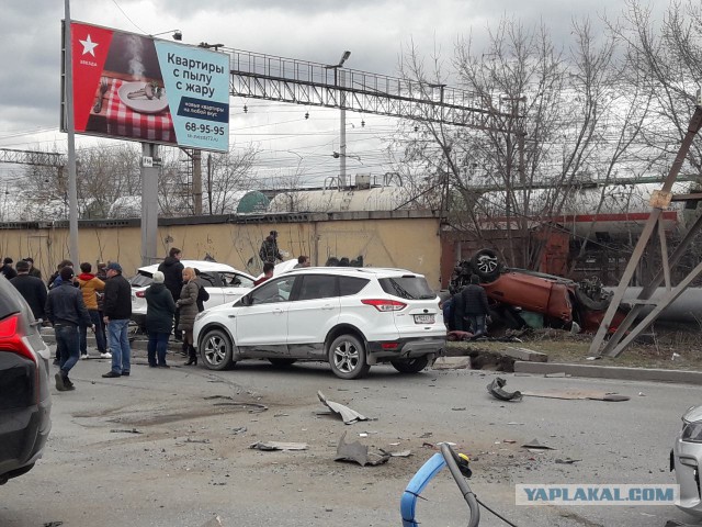 Авария в Тюмени 20.04.2019