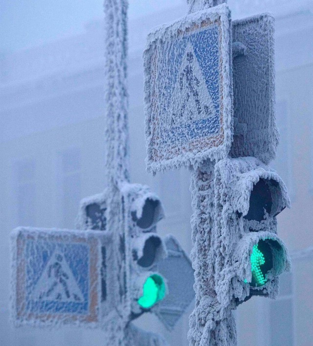 Просто солянка из картинок.