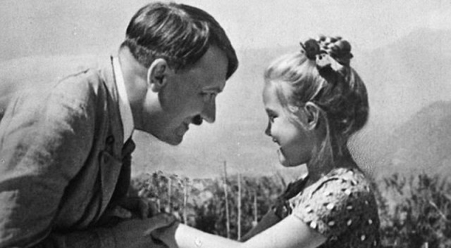 Волчицы Гитлера: армия девочек, готовых "утопить врага в крови"