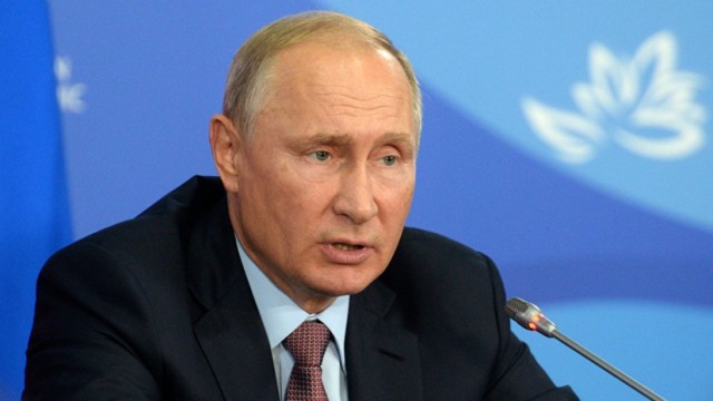 Путин предложил олигархам поучаствовать в прорыве России