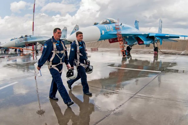 Появились данные о массовом бегстве летчиков из ВКС России