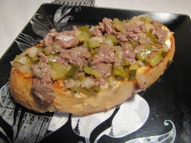 Тартар (tartare de boeuf)