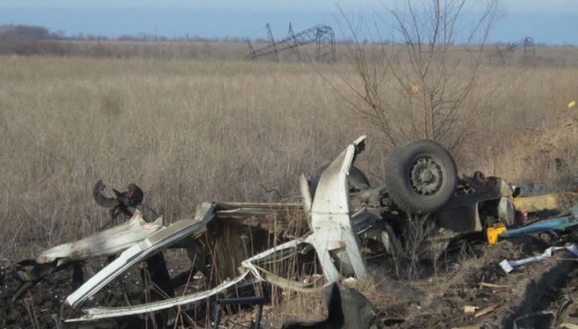 При взрыве на украинском КПП пострадали пассажиры легкового автомобиля