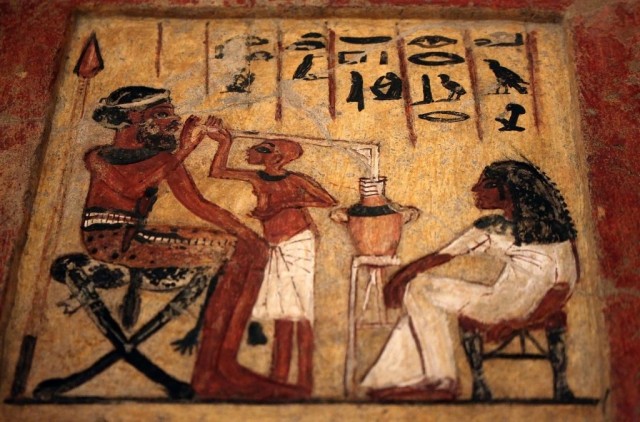 Богини пьянства и финиковый эль — как пили пиво в Древнем Египте