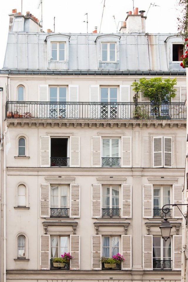 А вы знаете, что представляют собой французские балконы на самом деле?