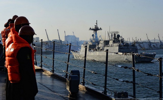 Во Владивосток прибыли корабли ВМСРеспублики Корея
