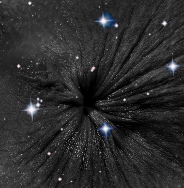 Детальные наблюдения вещества вблизи черной дыры