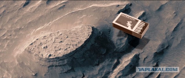 Режиссёр смонтировал тысячи снимков Марса в один ролик