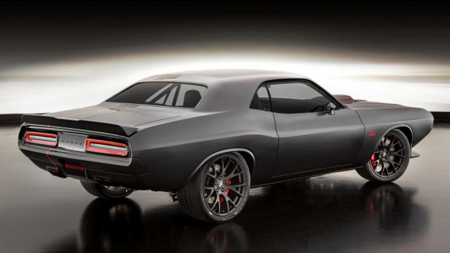 Dodge воскресил классический Challenger