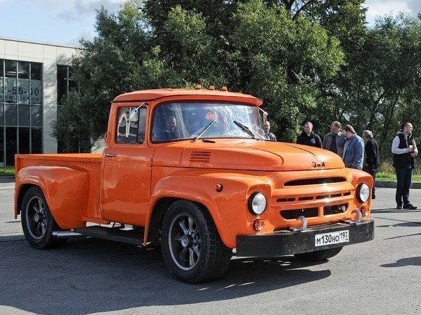 Легковой двухместный автомобиль М-73.