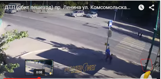 Маршрутка напала на маму с ребенком