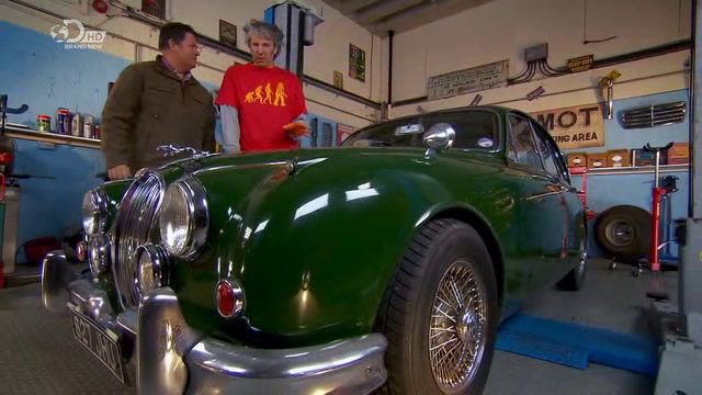 Купил дом, а в сарае обнаружил уникальный Jaguar Mk II из первой выпущенной тысячи