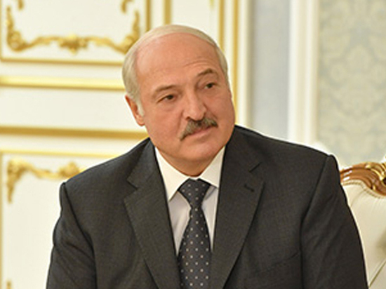 Лукашенко согласился выдать Украине задержанных граждан России