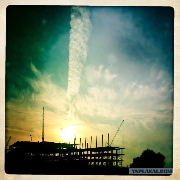 Расстрел айфонов! У кого поднялась рука?!