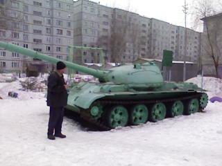 Суровые русские детские площадки