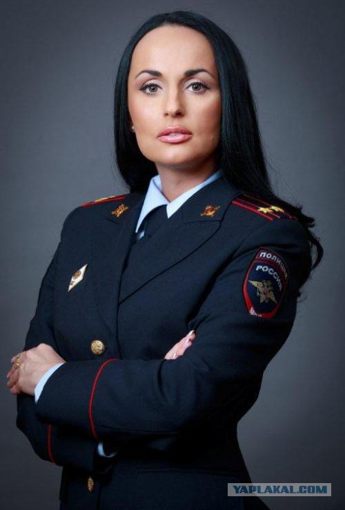 Подполковник полиции станет телеведущей "РЕН ТВ"