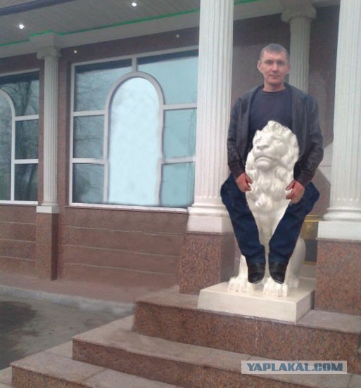 Отфотошопте пожалуйста)))