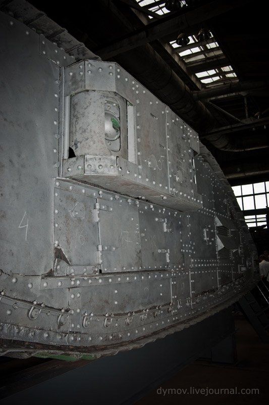 Реставрация танков Mark V в Луганске (20 фото)