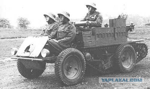 Игра на ЯПе: Угадай АВТО-9