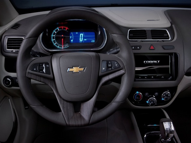 Бюджетный седан Chevrolet Cobalt узбекской сборки вернулся в Россию