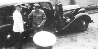 Выставка к 95-летию Гаража особого назначения