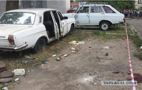 Дети вскрыли тайник с гранатой.