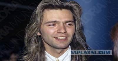 Фотовыставка "Иконы 90-х"