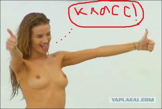Джейсон Стэтхэм на прогулке.
