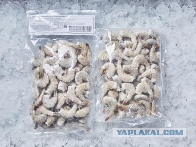 Любительница морепродуктов решила не переплачивать за несъедобные головы креветок