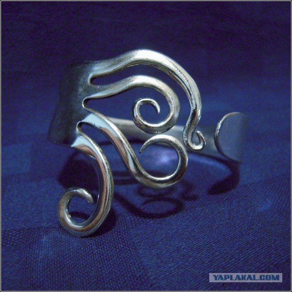 Элегантные украшения из серебряных столовых прибор