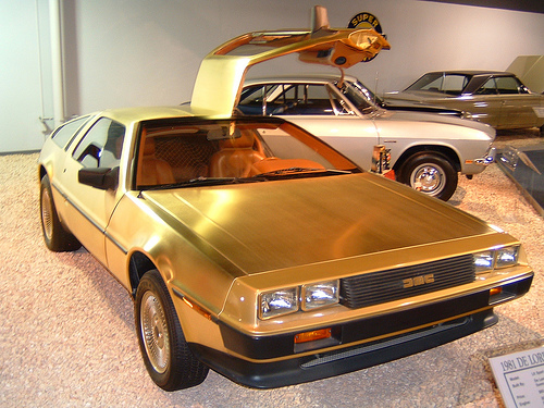 Назад в будущее! DMC DeLorean
