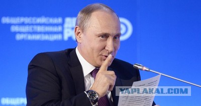 Момент прилета ракеты SCALP по российскому ракетоносителю «Аскольд» в Керчи