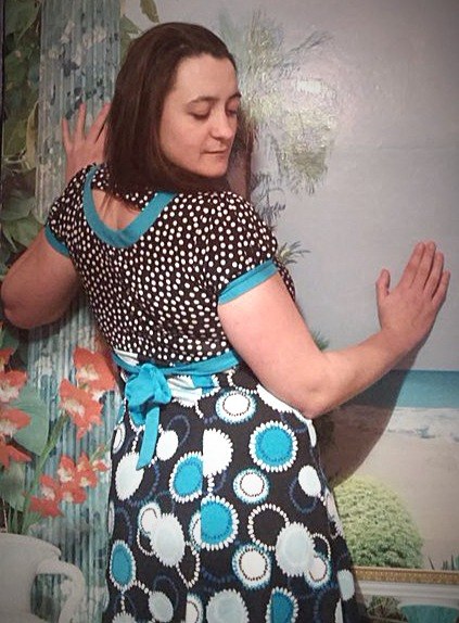 Давай я тебя ещё вот в этой позе сфоткаю
