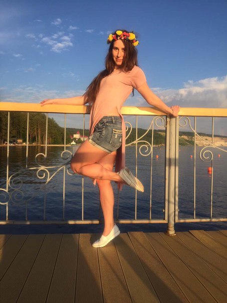 Сфоткай меня еще в этой позе