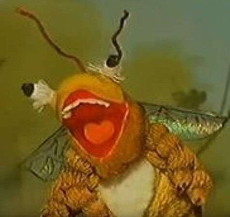 Гималайская медоносная пчела семейства Apis Dorsata одна из крупнейших в мире